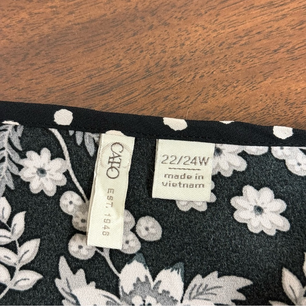 Cato 22/24W Black White Floral Dot Kimono Cardigan Tie Front Plus Size - Picture 6 of 9